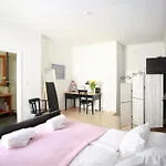 Bit Lägenhet *